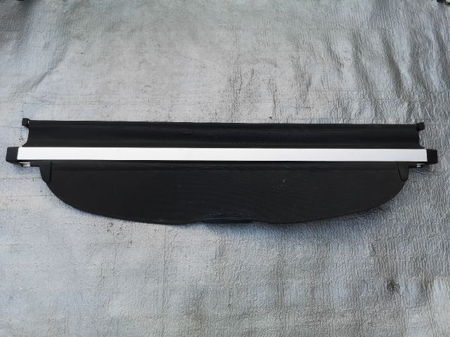 bontott SUBARU LEGACY Csomagtér Roló