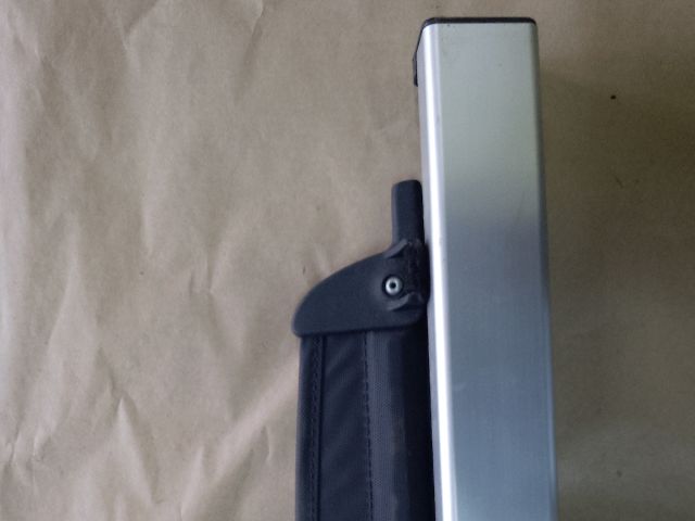 bontott SUBARU LEGACY Csomagtér Roló