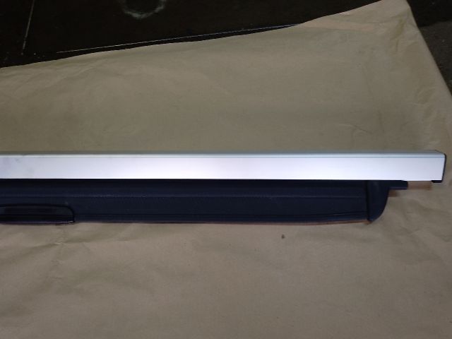 bontott SUBARU LEGACY Csomagtér Roló