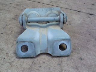 bontott SUBARU LEGACY Csomagtérajtó Bal Zsanér