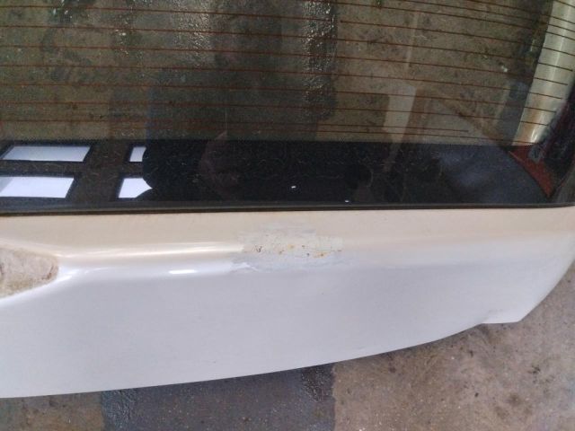 bontott SUBARU LEGACY Csomagtérajtó (Üres lemez)