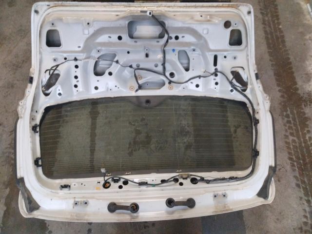 bontott SUBARU LEGACY Csomagtérajtó (Üres lemez)