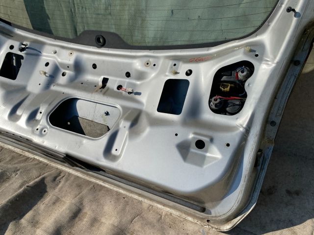 bontott SUBARU LEGACY Csomagtérajtó (Üres lemez)