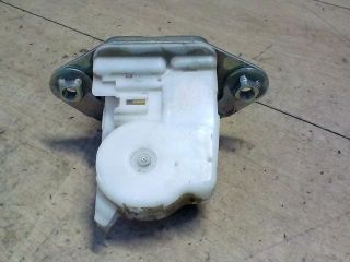 bontott SUBARU LEGACY Csomagtérajtó Zárszerkezet