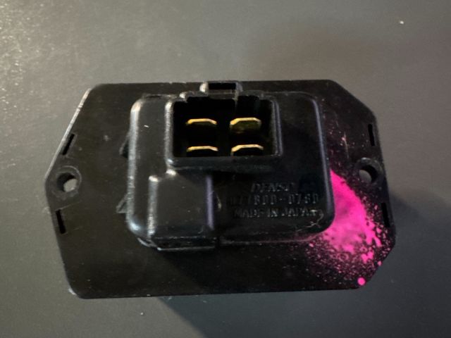 bontott SUBARU LEGACY Előtét Ellenállás Fűtőmotor