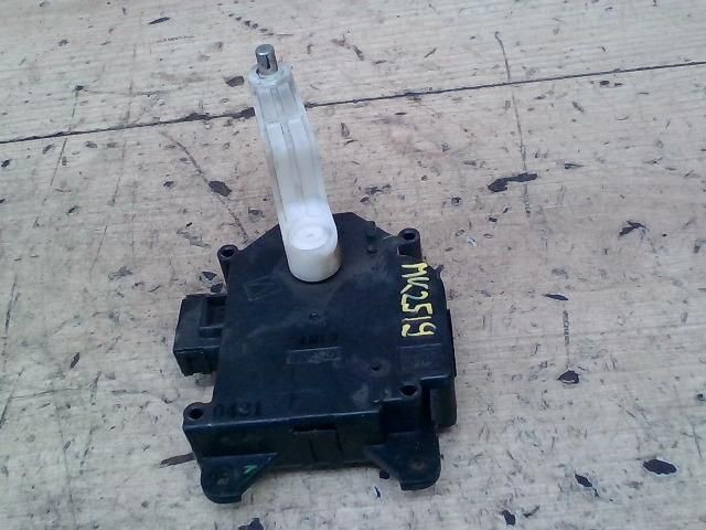 bontott SUBARU LEGACY Fűtés Állító Motor