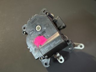 bontott SUBARU LEGACY Fűtés Állító Motor