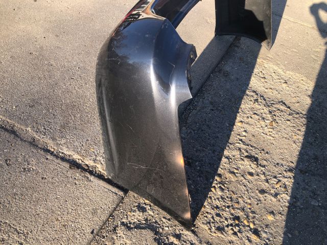 bontott SUBARU LEGACY Hátsó Lökhárító (Részeivel)