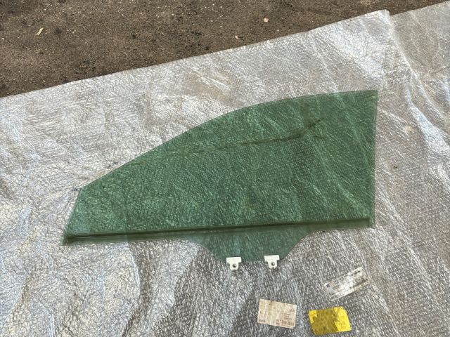 bontott SUBARU LEGACY Jobb első Ablak