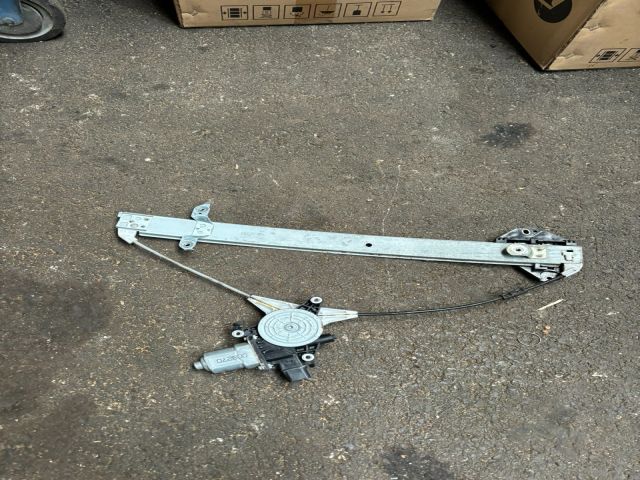 bontott SUBARU LEGACY Jobb első Ablakemelő Szerkezet (Elektromos)