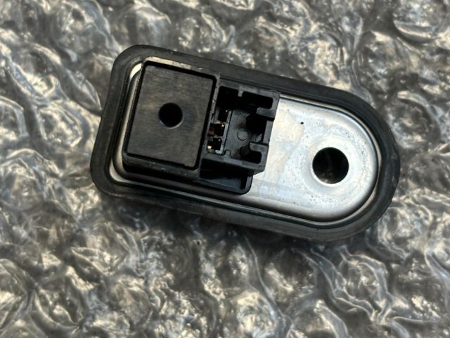 bontott SUBARU LEGACY Jobb első Ajtó Nyitás Érzékelő