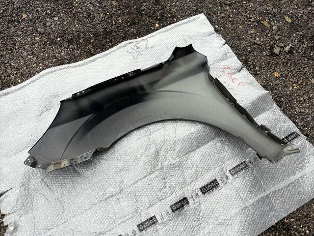 bontott SUBARU LEGACY Jobb első Sárvédő