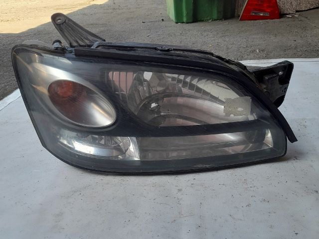 bontott SUBARU LEGACY Jobb Fényszóró