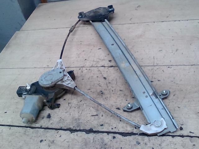 bontott SUBARU LEGACY Jobb hátsó Ablakemelő Szerkezet (Elektromos)