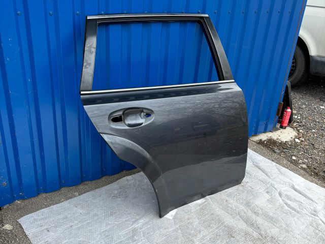 bontott SUBARU LEGACY Jobb hátsó Ajtó (Üres lemez)