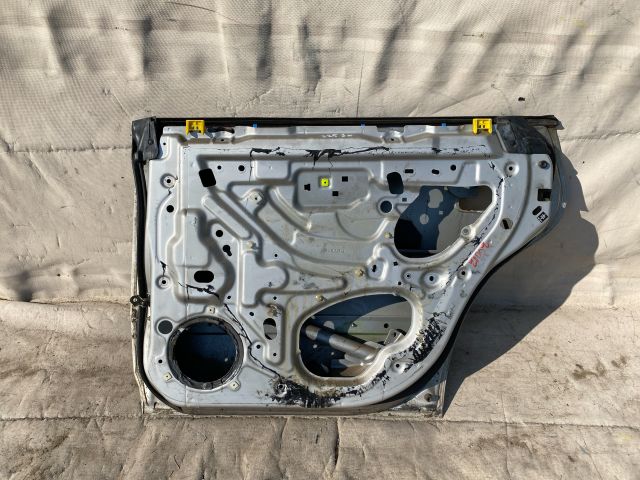 bontott SUBARU LEGACY Jobb hátsó Ajtó (Üres lemez)