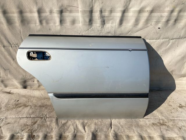 bontott SUBARU LEGACY Jobb hátsó Ajtó (Üres lemez)