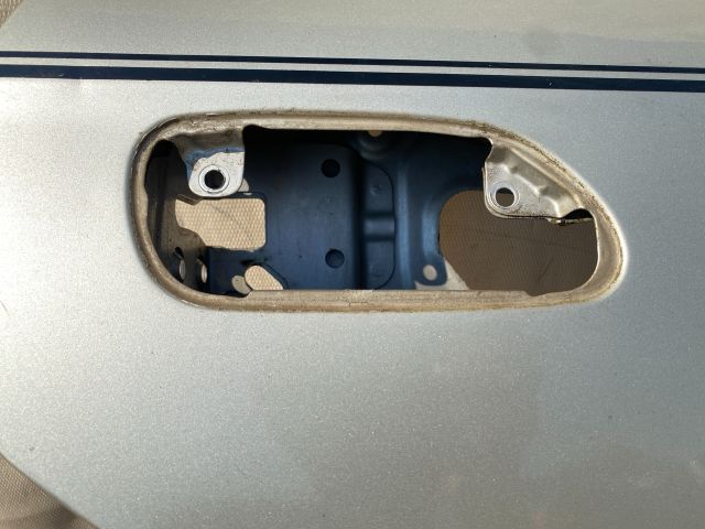 bontott SUBARU LEGACY Jobb hátsó Ajtó (Üres lemez)