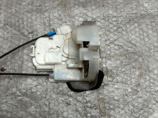 bontott SUBARU LEGACY Jobb hátsó Ajtózár