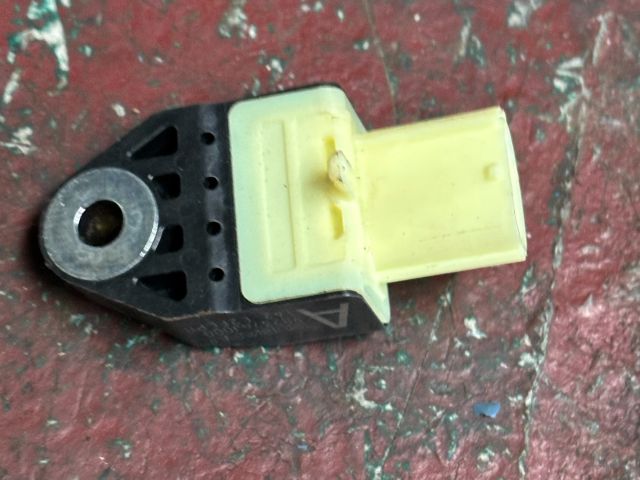 bontott SUBARU LEGACY Jobb hátsó Oldal Ütközés Érzékelő