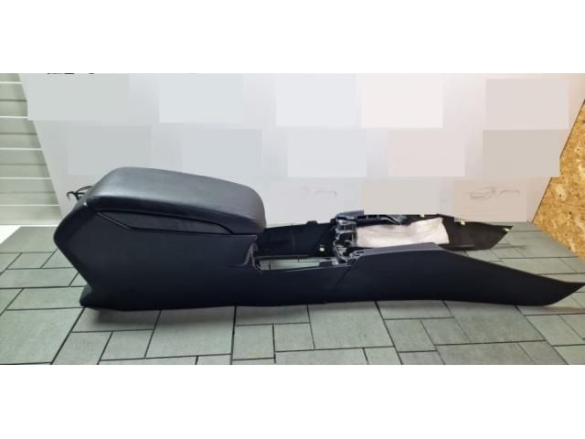 bontott SUBARU LEGACY Könyöklő