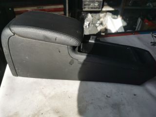 bontott SUBARU LEGACY Könyöklő