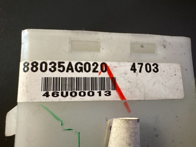 bontott SUBARU LEGACY Kulcs Nélküli Nyitás Jeladó