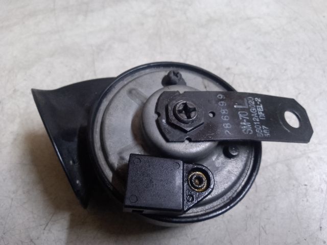 bontott SUBARU LEGACY Kürt