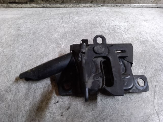 bontott SUBARU LEGACY Motorháztető Zárszerkezet