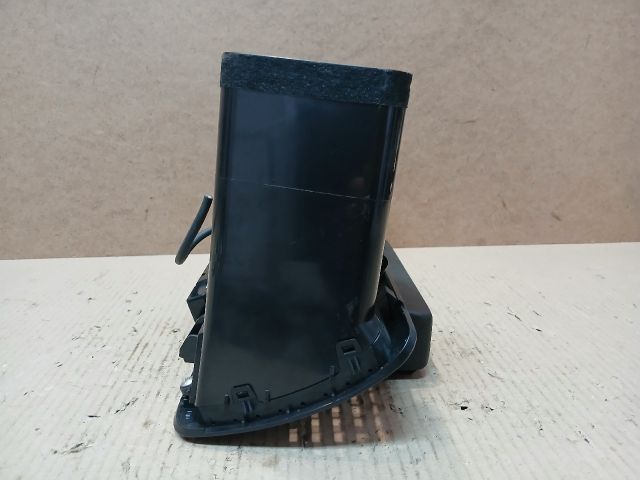 bontott SUBARU LEGACY Rádió / CD