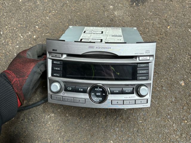 bontott SUBARU LEGACY Rádió / CD