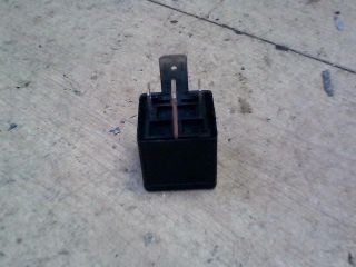 bontott SUBARU LEGACY Relé