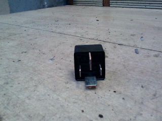 bontott SUBARU LEGACY Relé