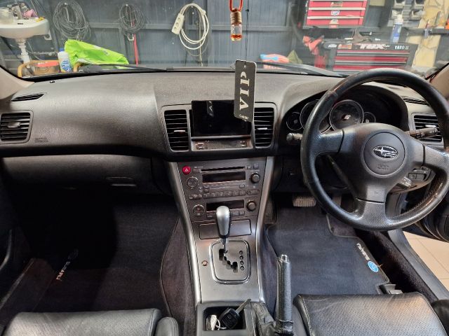 bontott SUBARU LEGACY Tetőkárpit