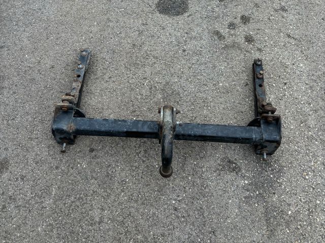 bontott SUBARU LEGACY Vonóhorog