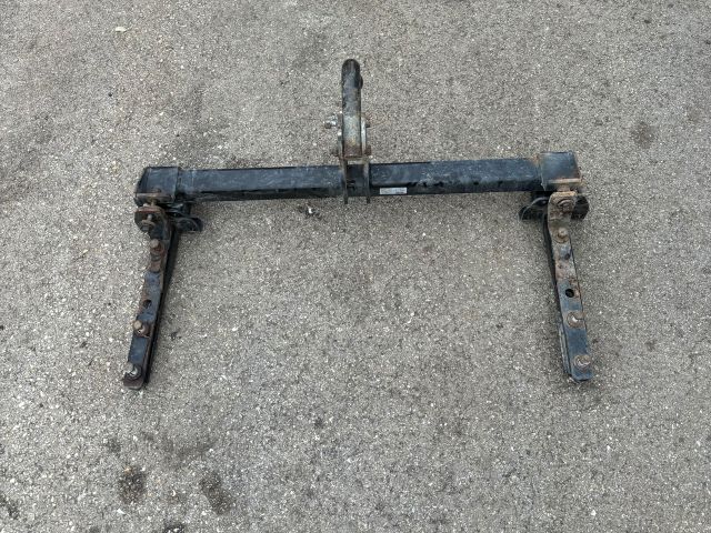 bontott SUBARU LEGACY Vonóhorog