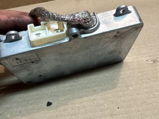 bontott SUBARU LEGACY Xenon Trafó