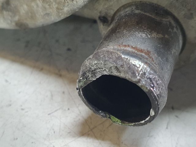 bontott SUBARU OUTBACK Alsó Vezérlés Burkolat