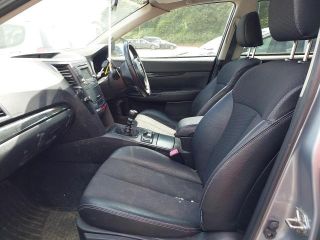 bontott SUBARU OUTBACK Bal első Csonkállvány