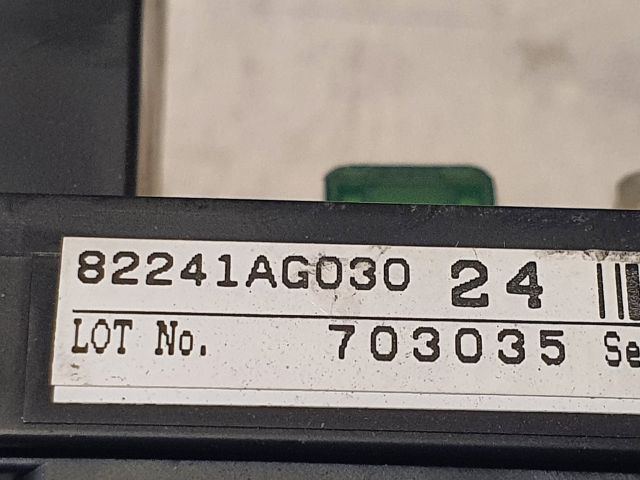 bontott SUBARU OUTBACK Biztosítéktábla Motortér