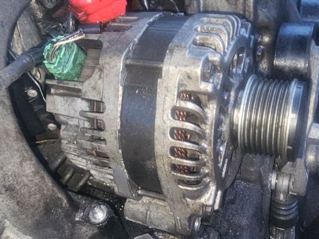 bontott SUBARU OUTBACK Generátor