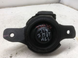 bontott SUBARU OUTBACK Motor Tartó Bak Jobb