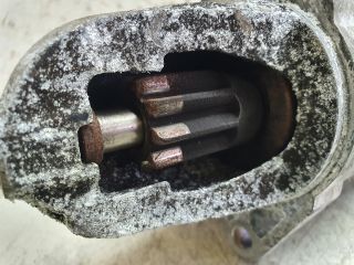 bontott SUBARU OUTBACK Önindító