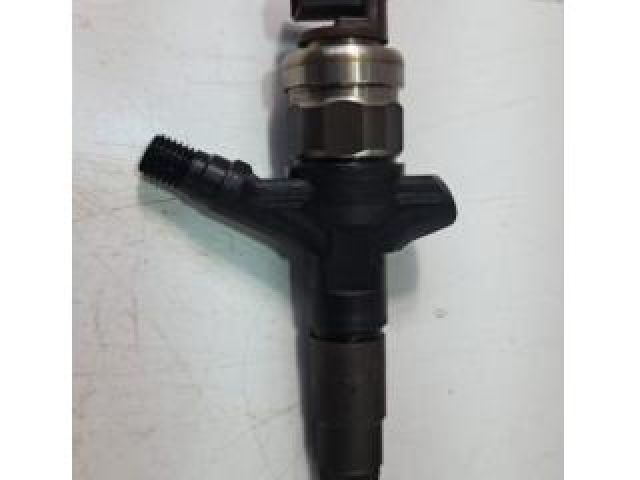 bontott SUBARU OUTBACK Porlasztó (1 db)