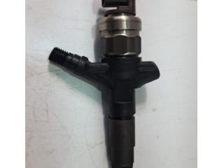 bontott SUBARU OUTBACK Porlasztó (1 db)