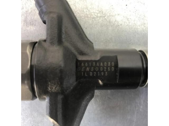 bontott SUBARU OUTBACK Porlasztó (1 db)