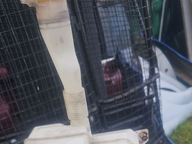 bontott SUBARU OUTBACK Ablakmosó Tartály