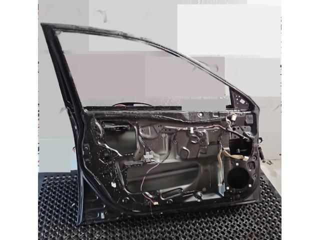 bontott SUBARU OUTBACK Bal első Ajtó (Üres lemez)