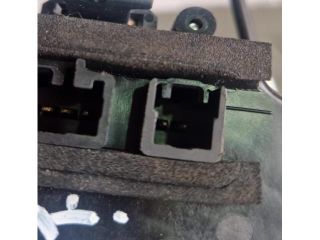 bontott SUBARU OUTBACK Bal első Ajtózár