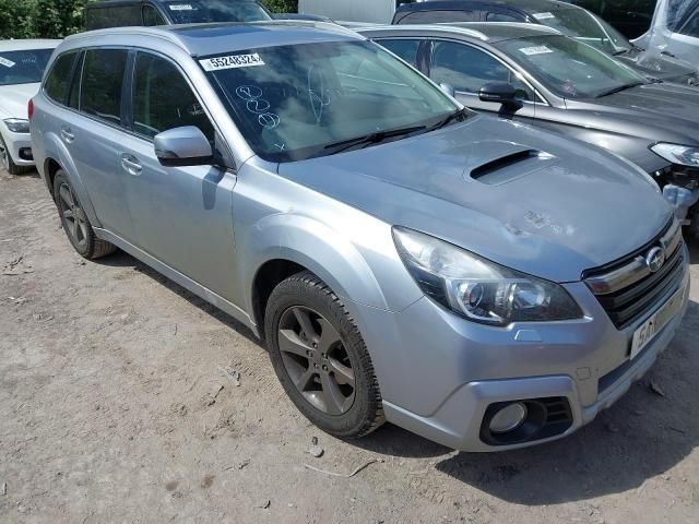 bontott SUBARU OUTBACK Biztosítéktábla Csomagtér